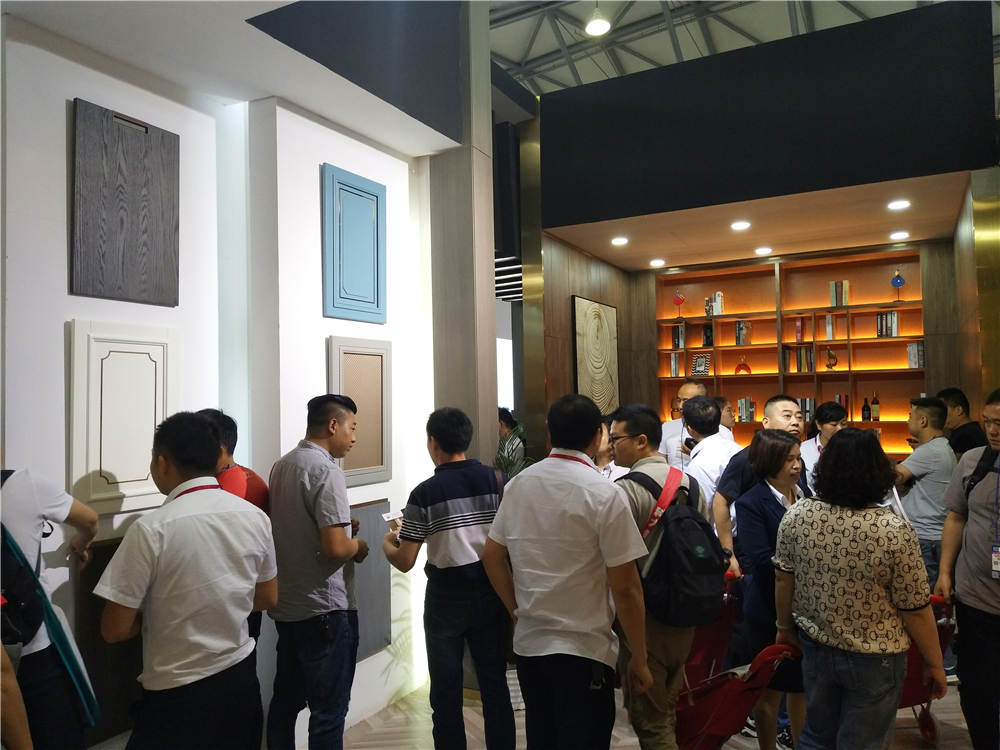 2019年上海廚衛(wèi)展圓滿落幕 品尊工匠載譽而歸(圖3) 2019年上海廚衛(wèi)展圓滿落幕 品尊工匠載譽而歸(圖3)